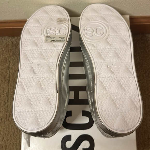 SCHUTZ Chayton Metallic Napa Size 8 - Picture 5 of 6